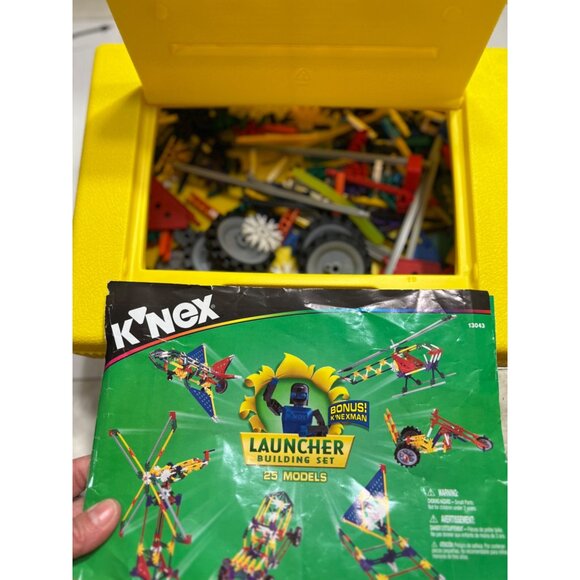 K’Nex Launcer building set with yellow case lot - Picture 3 of 5
